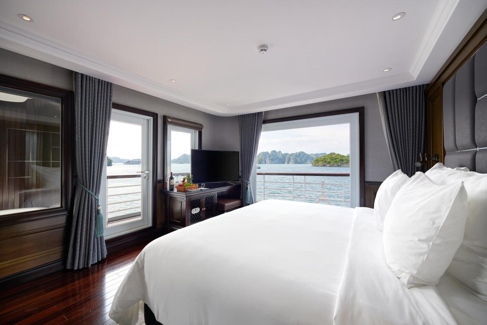Paradise Grand Cruise - Lan Ha Bay Ha Long Bagian luar foto