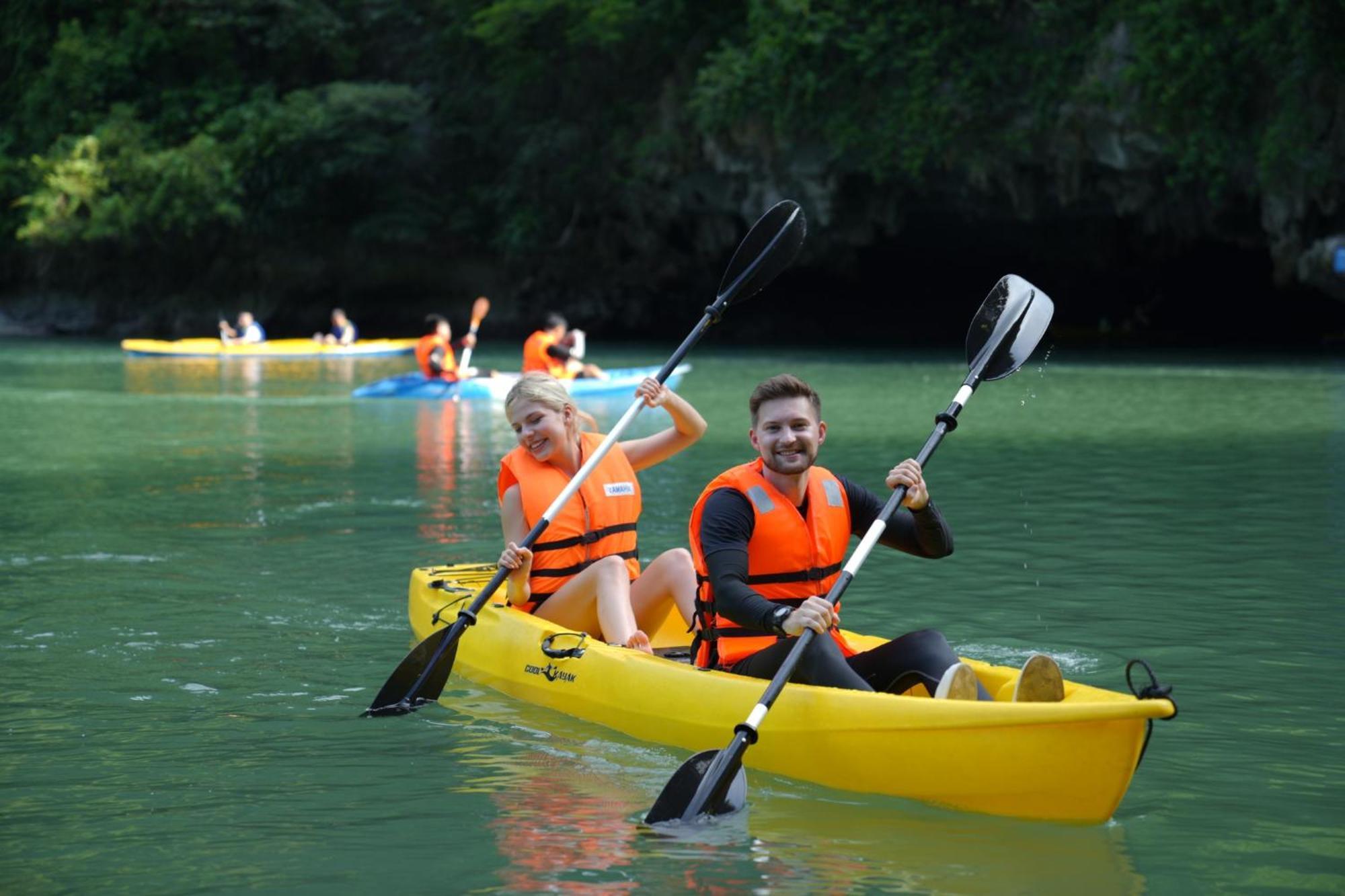 Paradise Grand Cruise - Lan Ha Bay Ha Long Bagian luar foto